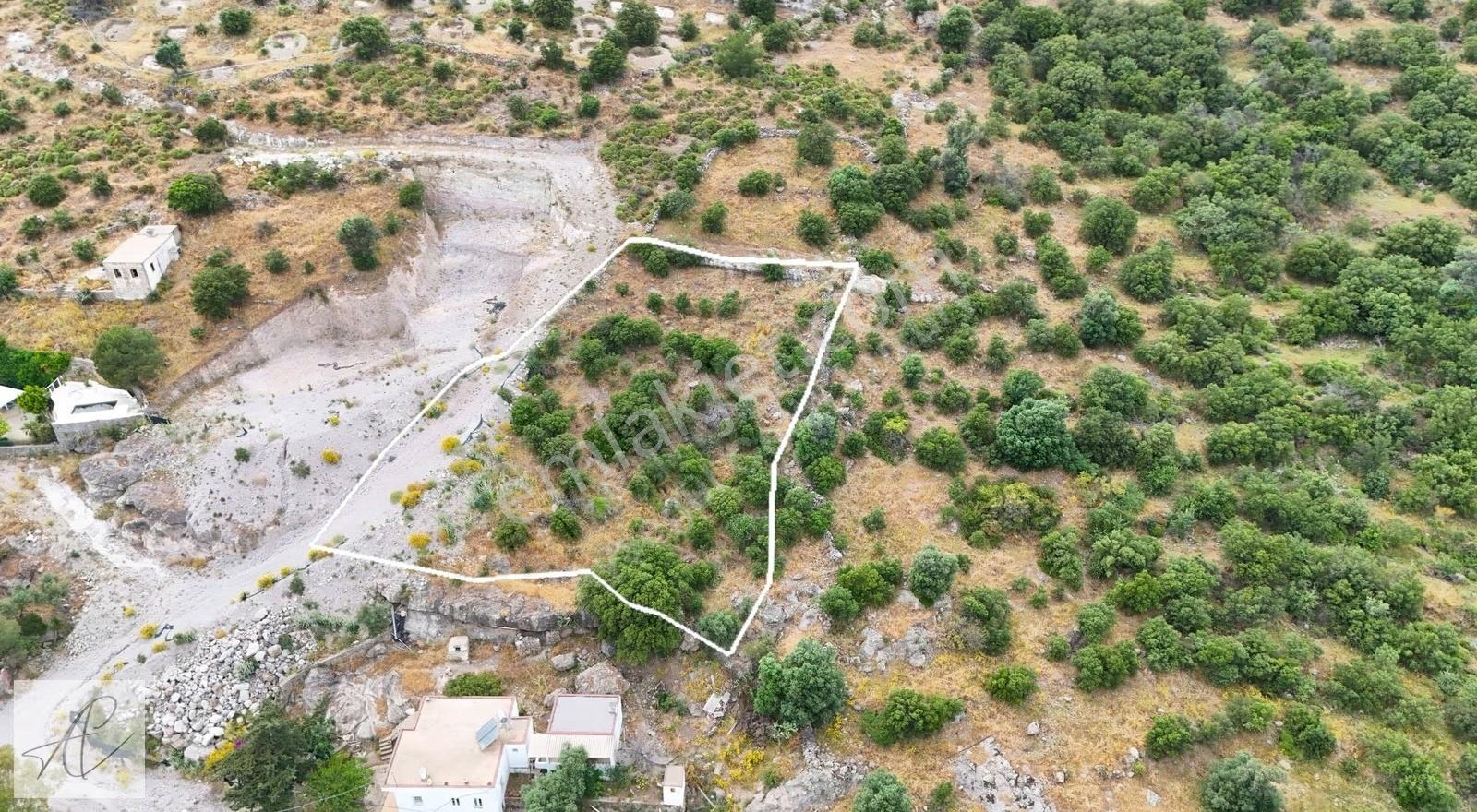 Türkbükü'nde Deniz Manzaralı, Projeli Satılık Arsa (1552m²) - Görsel 3