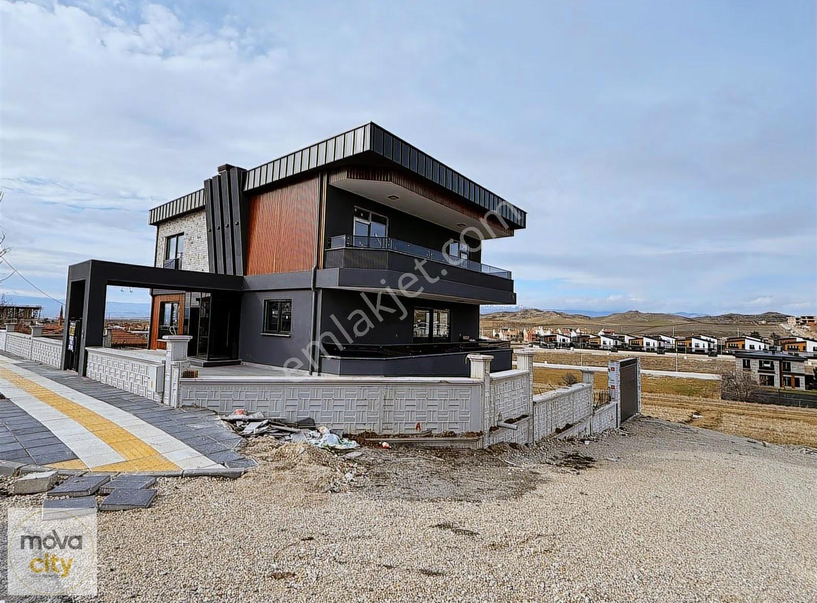Silmkent Vefa Sitesi Karşısı Komple Yapılı Satılık Lüks Villa - Görsel 15