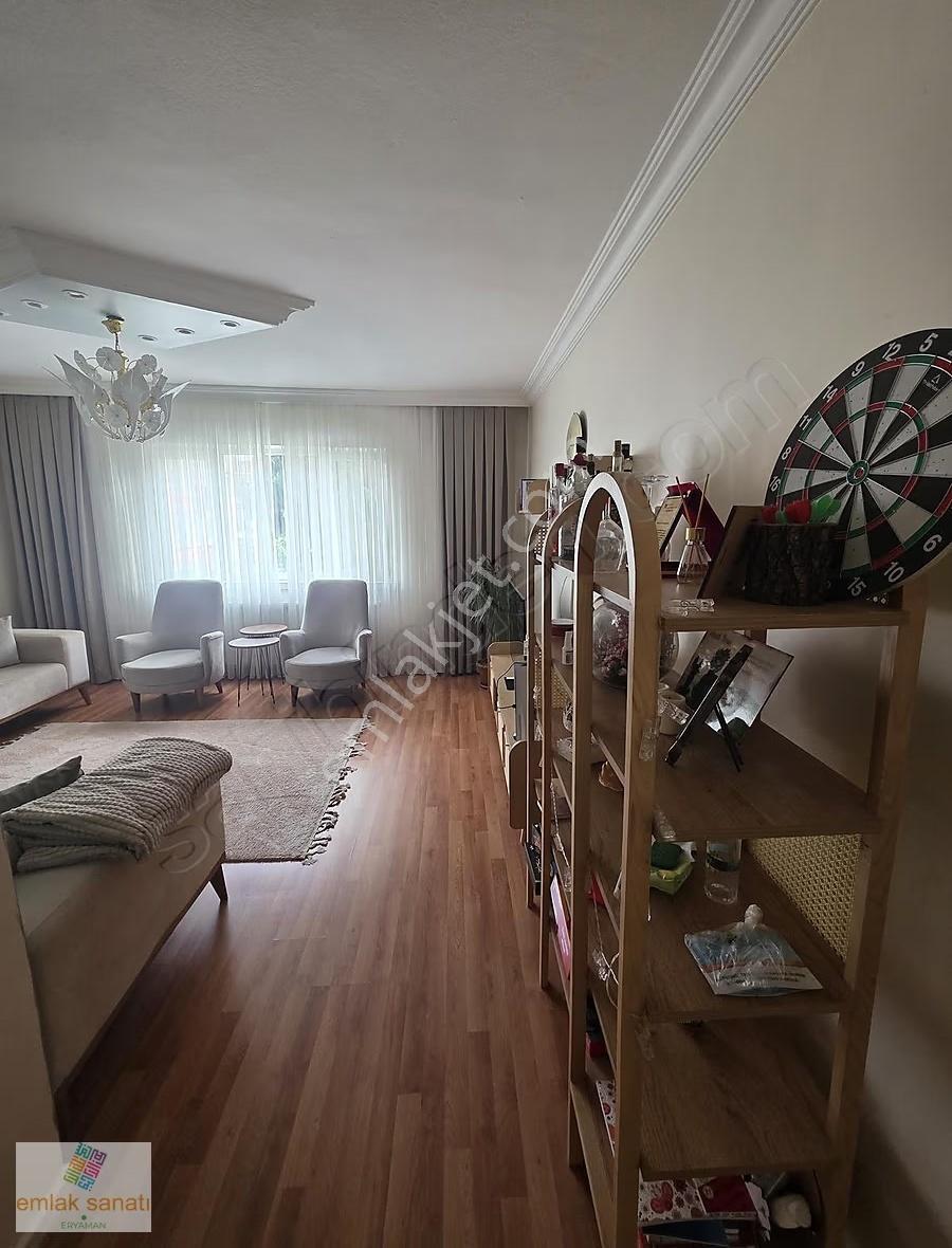 30 Ağustos Mah.de Satılık Arakat 3+1 Daire - Görsel 16