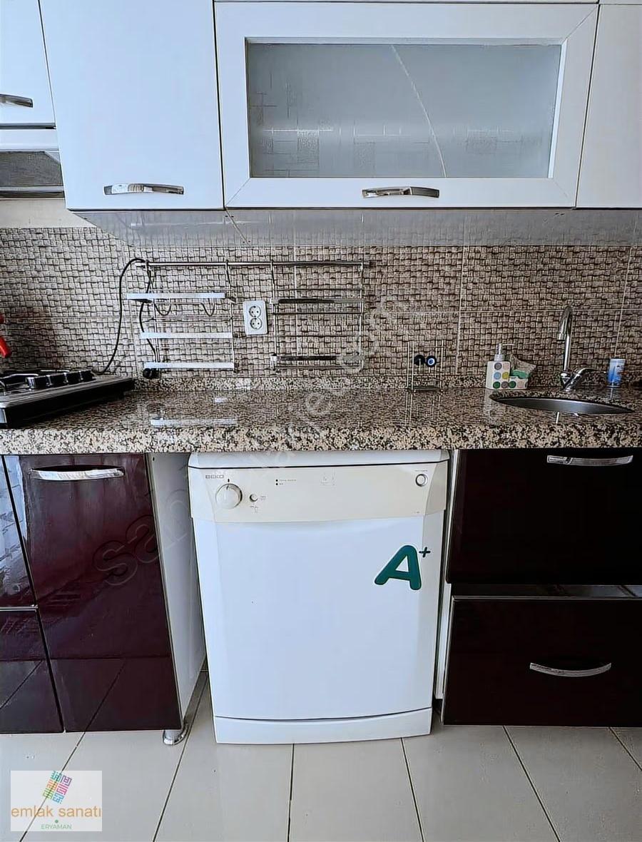 Topçu Mh 14.cadde De 1+1 Eşyalı Daire Net 55 M2 Kapalı Mutfaklı - Görsel 7