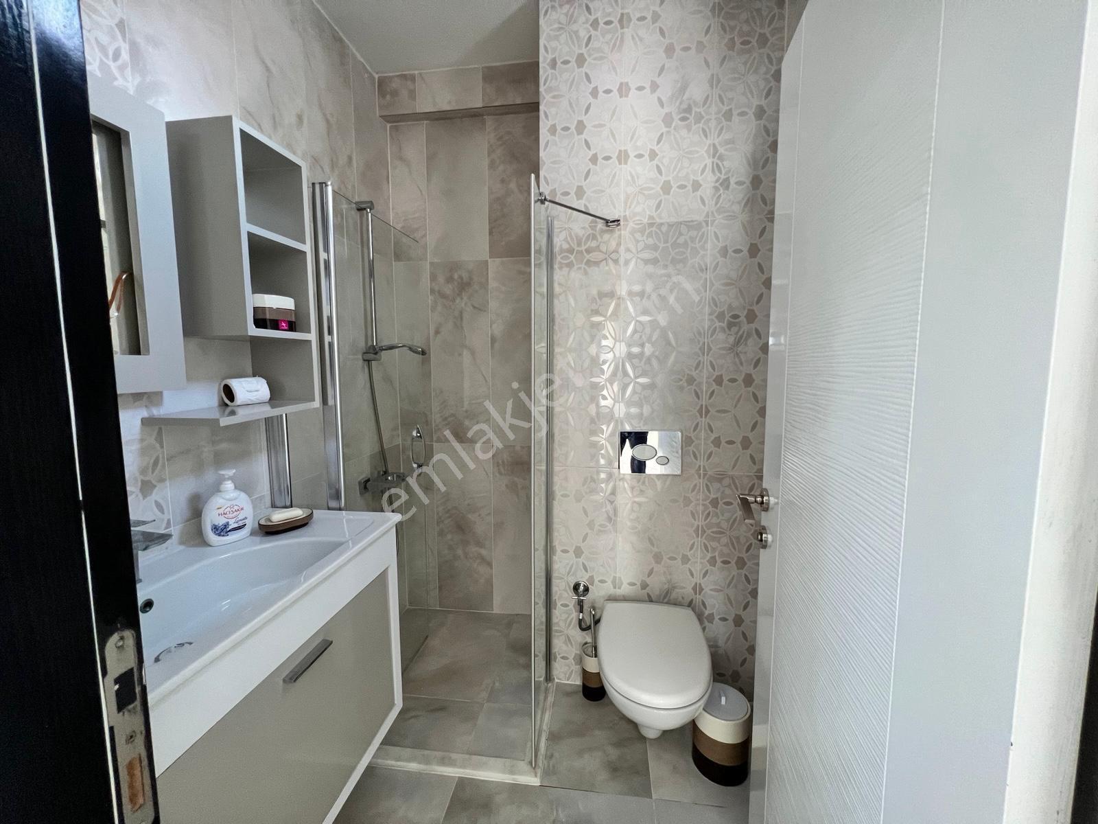 Didim Akbük Merkezde Denize 1km Uzaklıkta Havuzlu Tam Müstakil 5+1 Villa - Görsel 26