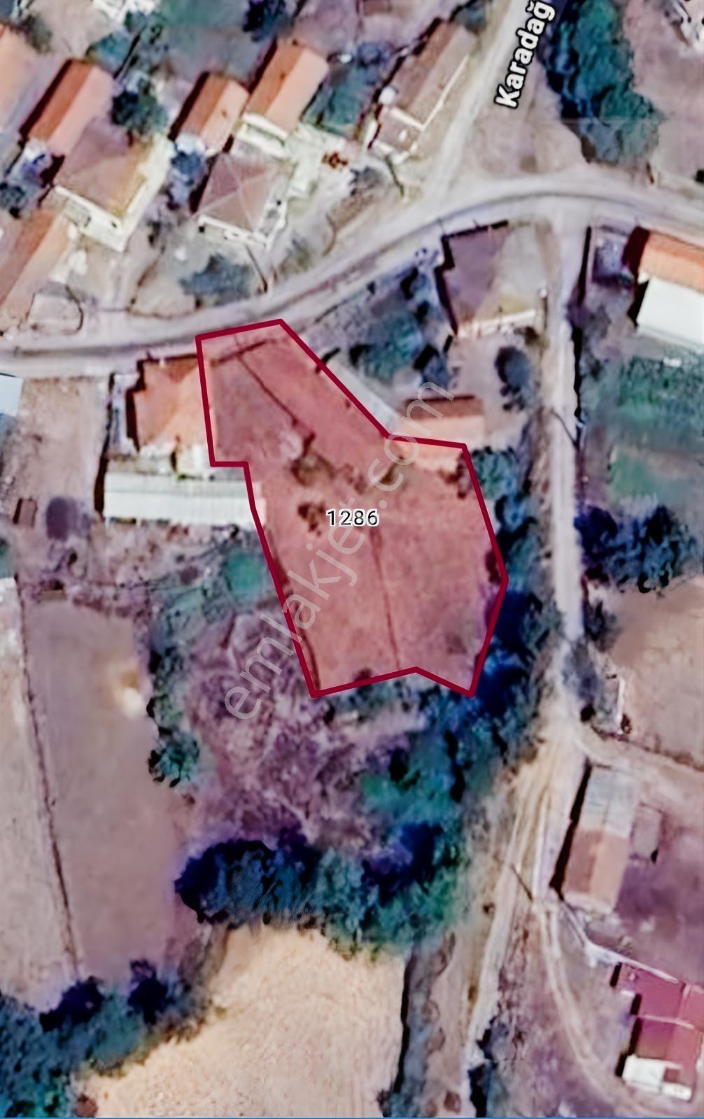 Kerim'den Satılık 1080m2 İçinde Avlulu Kargir Köy Evi - Görsel 27