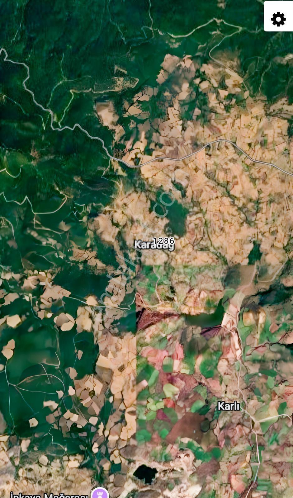 Kerim'den Satılık 1080m2 İçinde Avlulu Kargir Köy Evi - Görsel 19