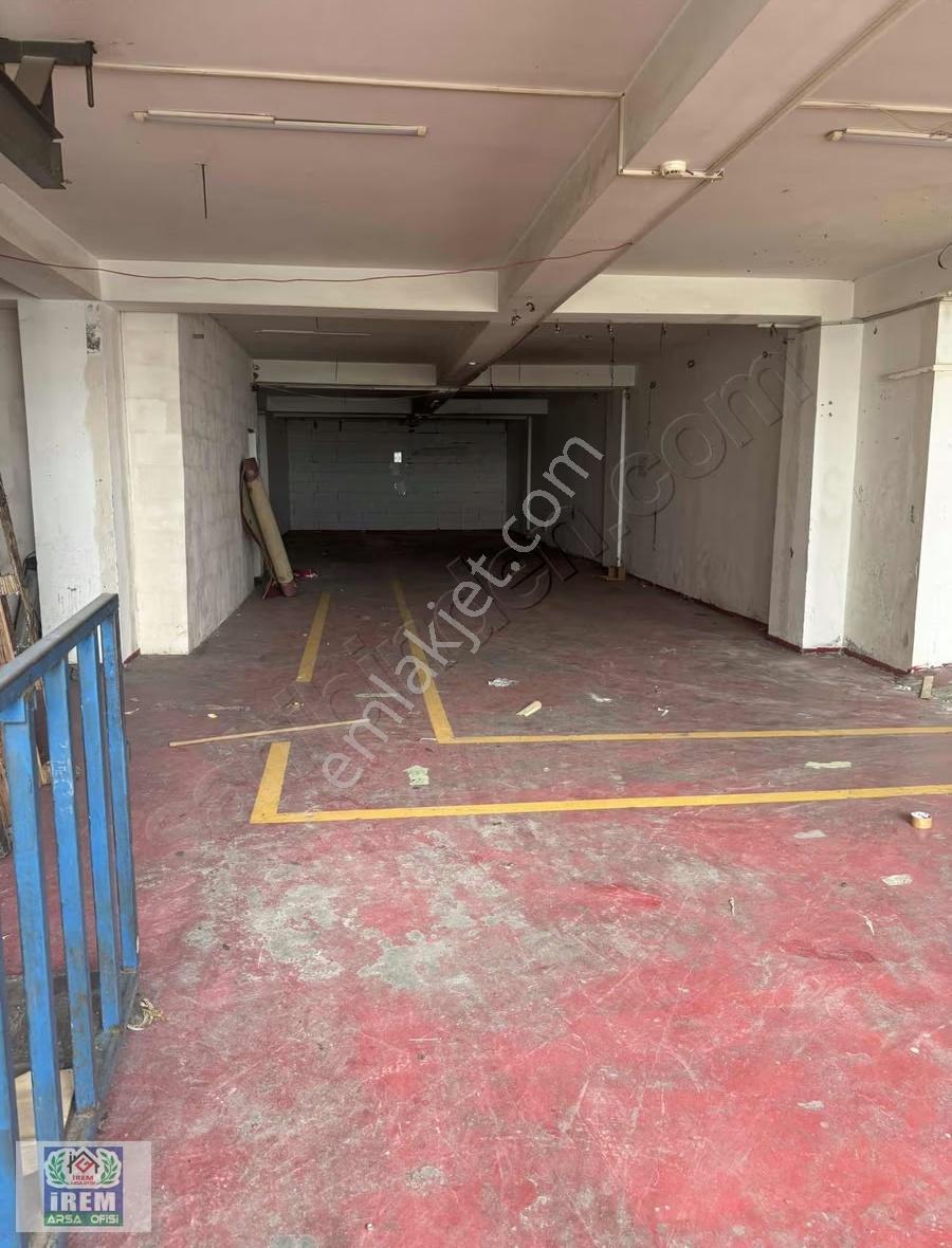 Arnavutköy Fatih Caddesi'nde 600m² Kiralık İmalathane/iş Yeri - Görsel 3