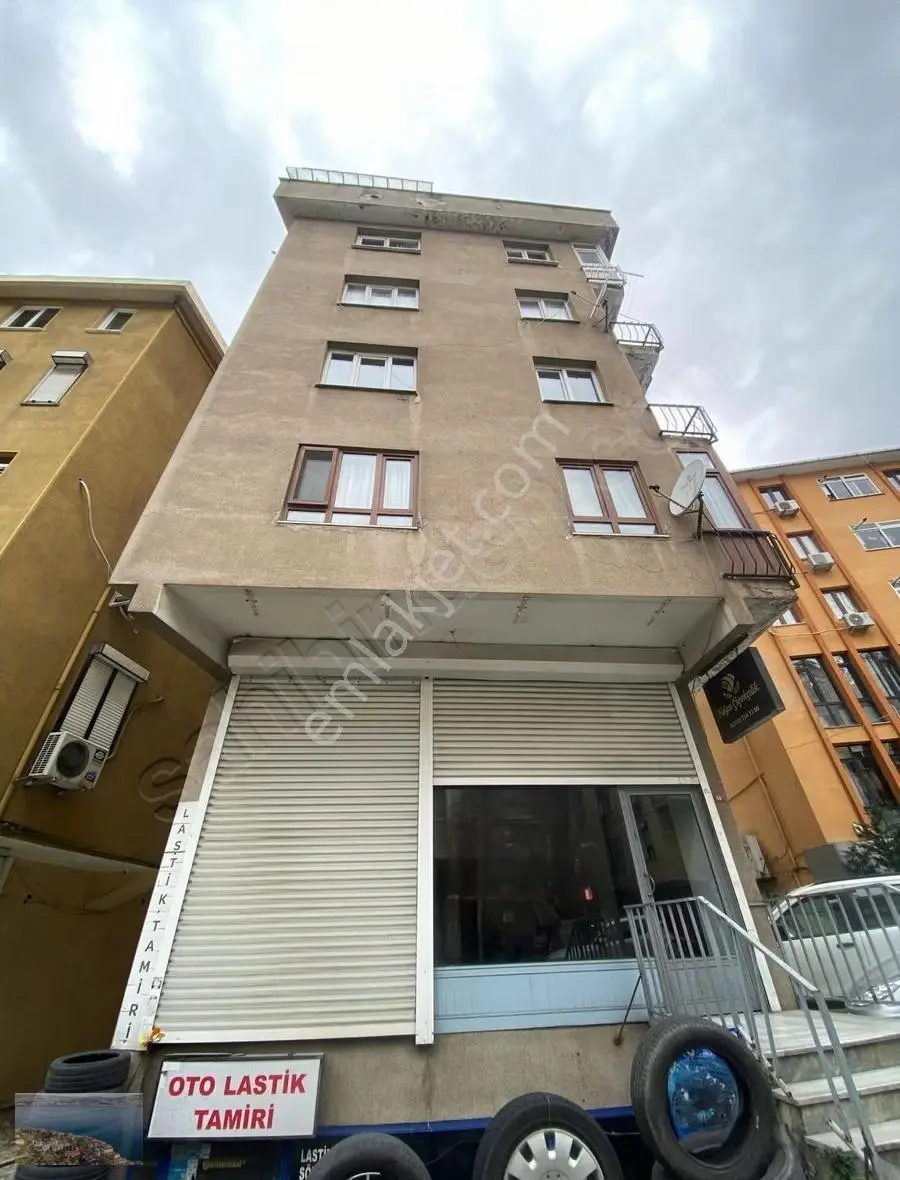 Fulya Mehmetçik Caddesinde Verandalı, 51 M² Net Fırsat Dükkan - Görsel 4