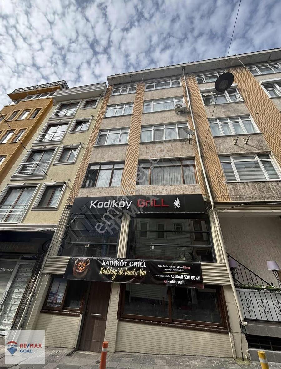 Kadıköy Rasimpaşa Da İşlek Cadde Üzeri Boş Kiralık Depo - Görsel 27