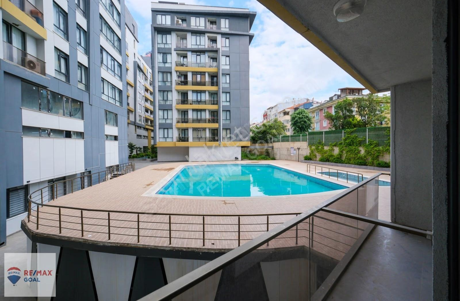 Remax Şirvan'dan Ataşehir Marmarams Sitesinde 1+1 Satılık Daire - Görsel 22