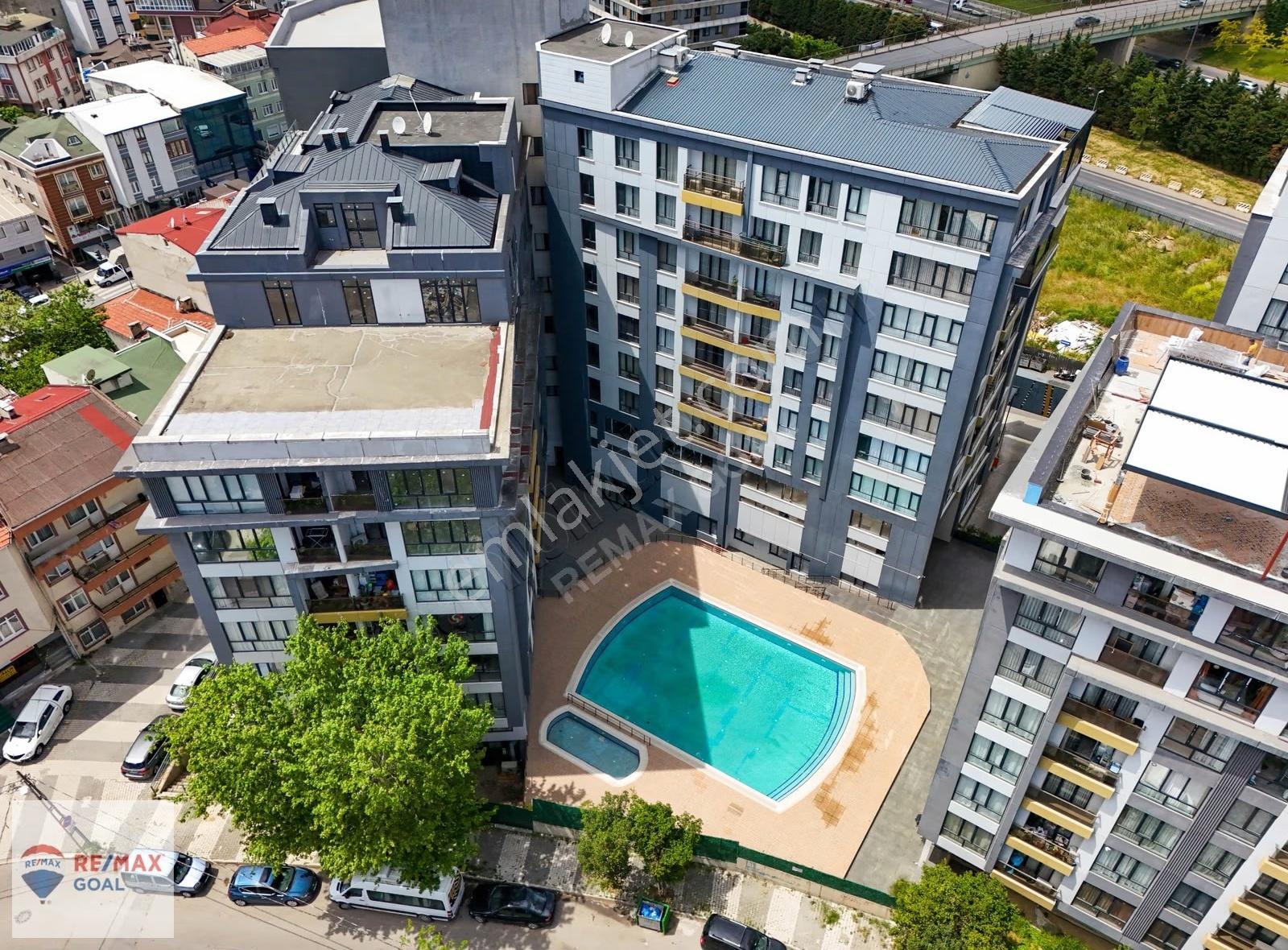 Remax Şirvan'dan Ataşehir Marmarams Sitesinde 1+1 Satılık Daire - Görsel 14