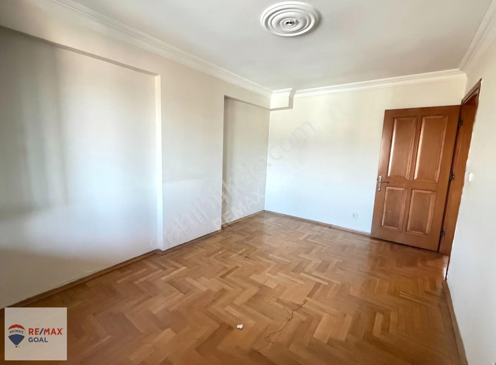 Koşuyolu Sabancı Sitesi Karşısı Geniş 2+1 Satılık Daire / Boştur - Görsel 14