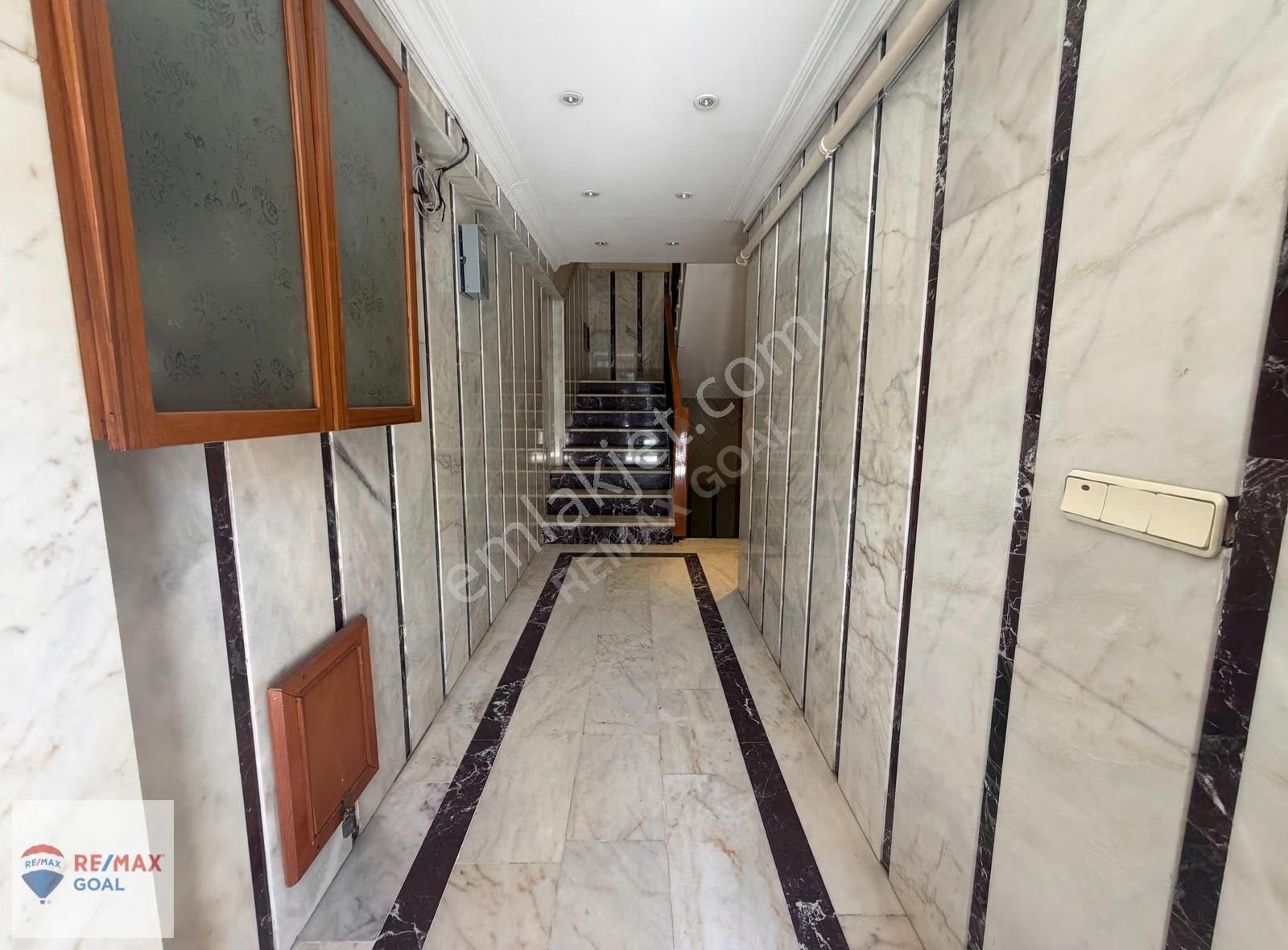 Koşuyolu Sabancı Sitesi Karşısı Geniş 2+1 Satılık Daire / Boştur - Görsel 2