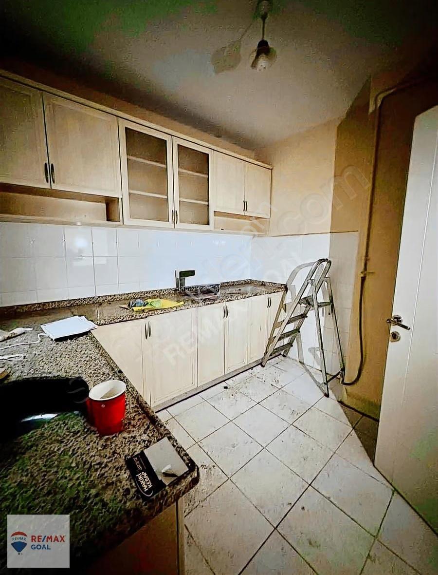 Üsküdar İcadiye De Metroya Yürüme Mesafesinde Satılık 4+1 Daire - Görsel 6