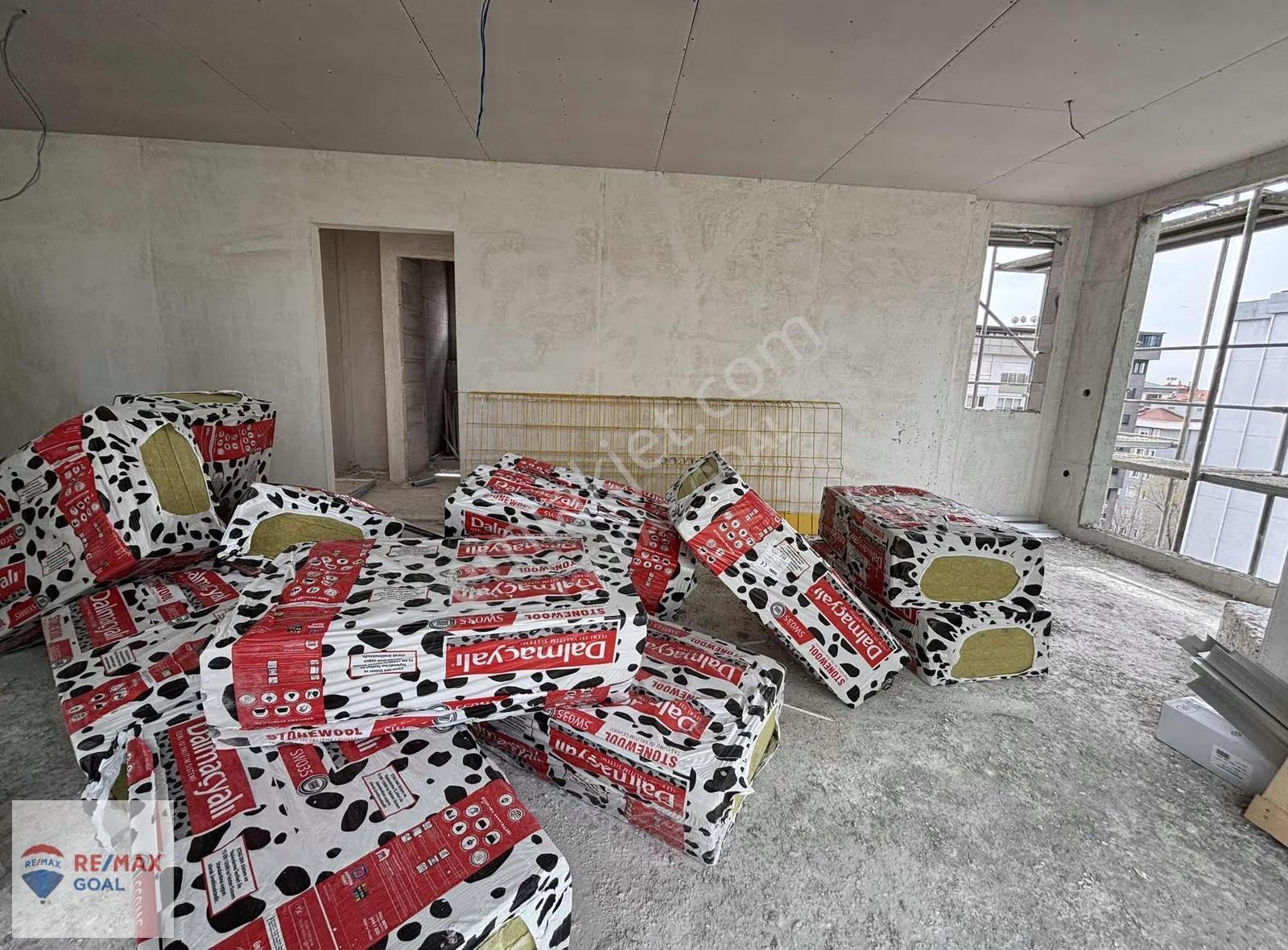 Göztepe'de Harika Konumda Ağustos Teslim Satılık 2+1 Daire - Görsel 25