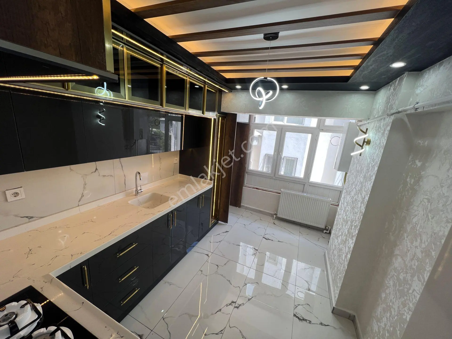 Sincan Malazgirt Mah Öncephe Salon Bagımsız Yapılı Satılık Daire - Görsel 2