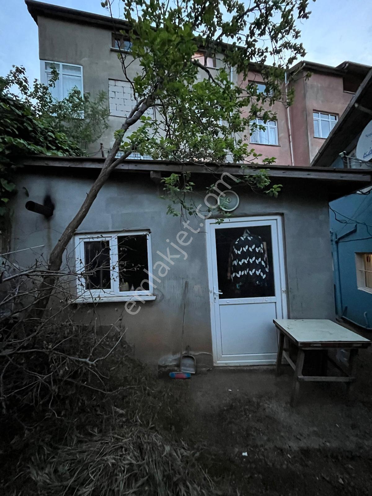 Satılık Komple Bina Arsa Fiyatına - Görsel 16