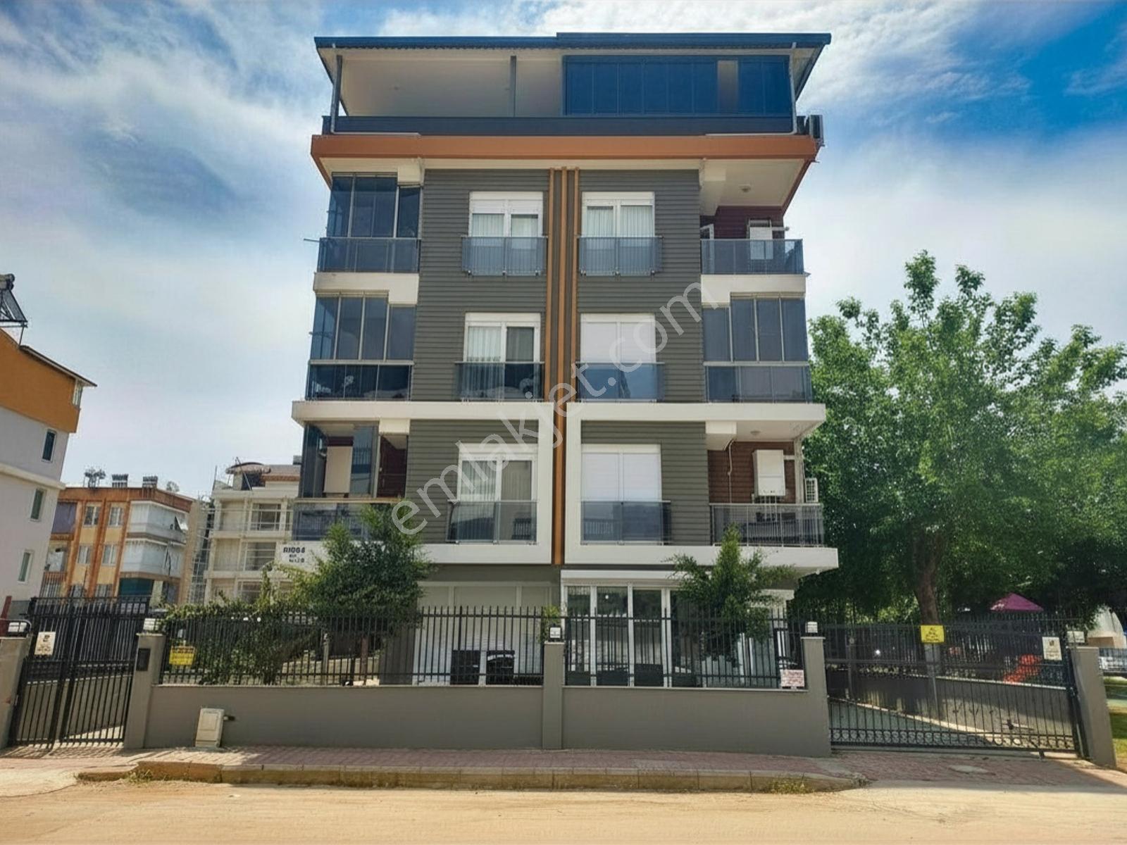 Antalya Muratpaşa Etiler'de Sıfır 1+1 Giriş Kat Kiralık Daire - Görsel 26