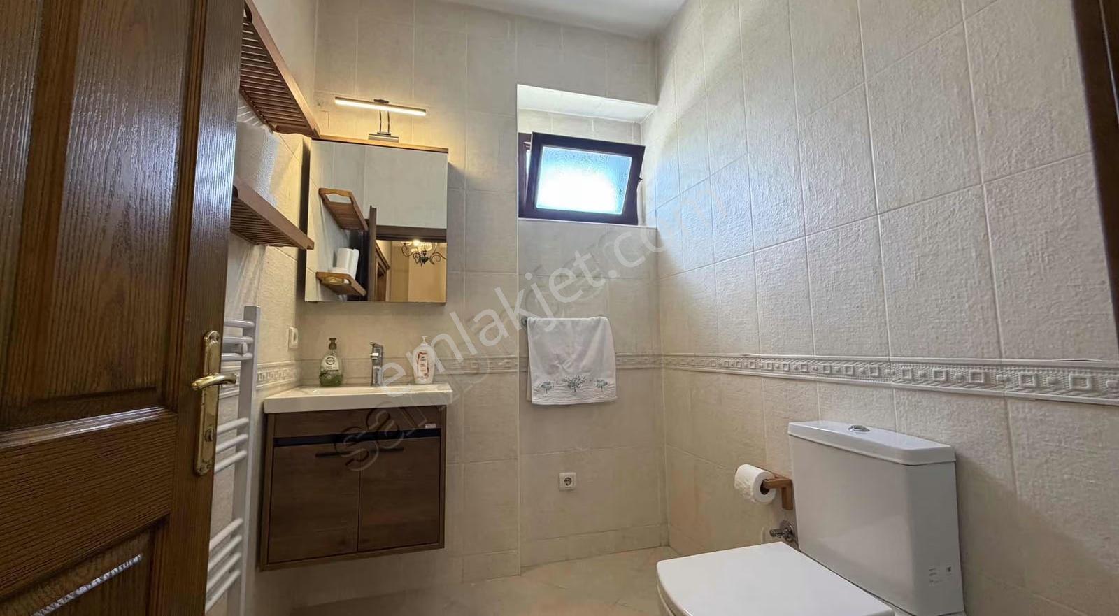 Alya Gayrimenkul Alaçatı Çarşısı Yakını Havuzlu Lüks Villa - Görsel 20