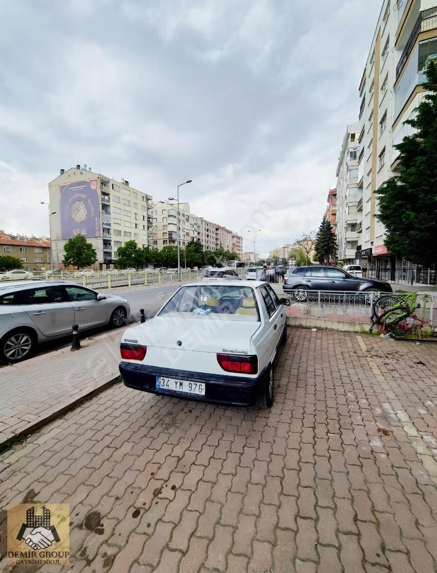 İhsaniye Mh Şeker Alt Geçiti Yanı 50 M2 Baca Ruhsatlı Dükkan - Görsel 4