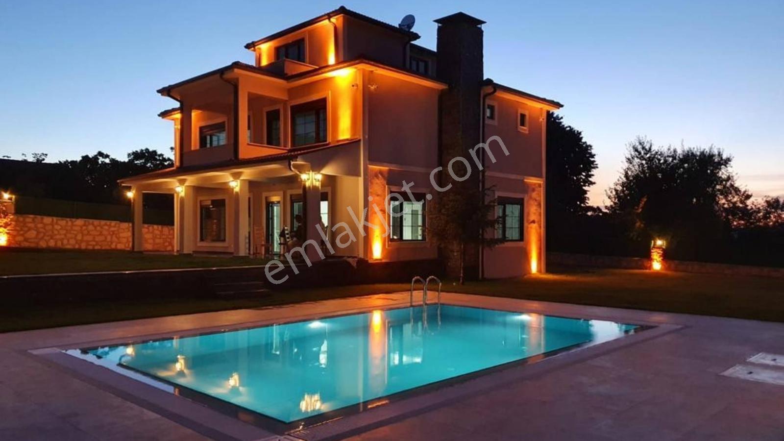 Kartepe Derbent Doğa İçi Emsalsiz Satılık 6+1 Müstakil Villa - Görsel 22