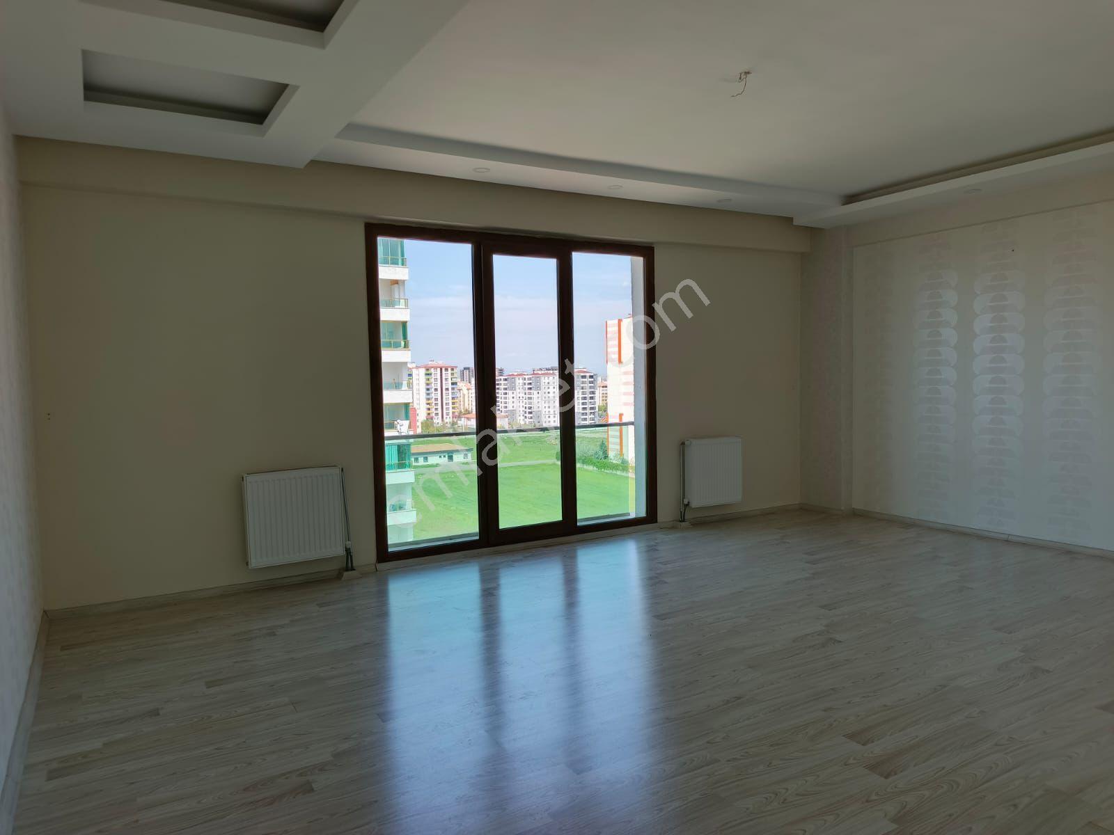 Talaytepe Araştırma Hastahanesi Yanı Acil Satılık 4+1 Daire - Görsel 3