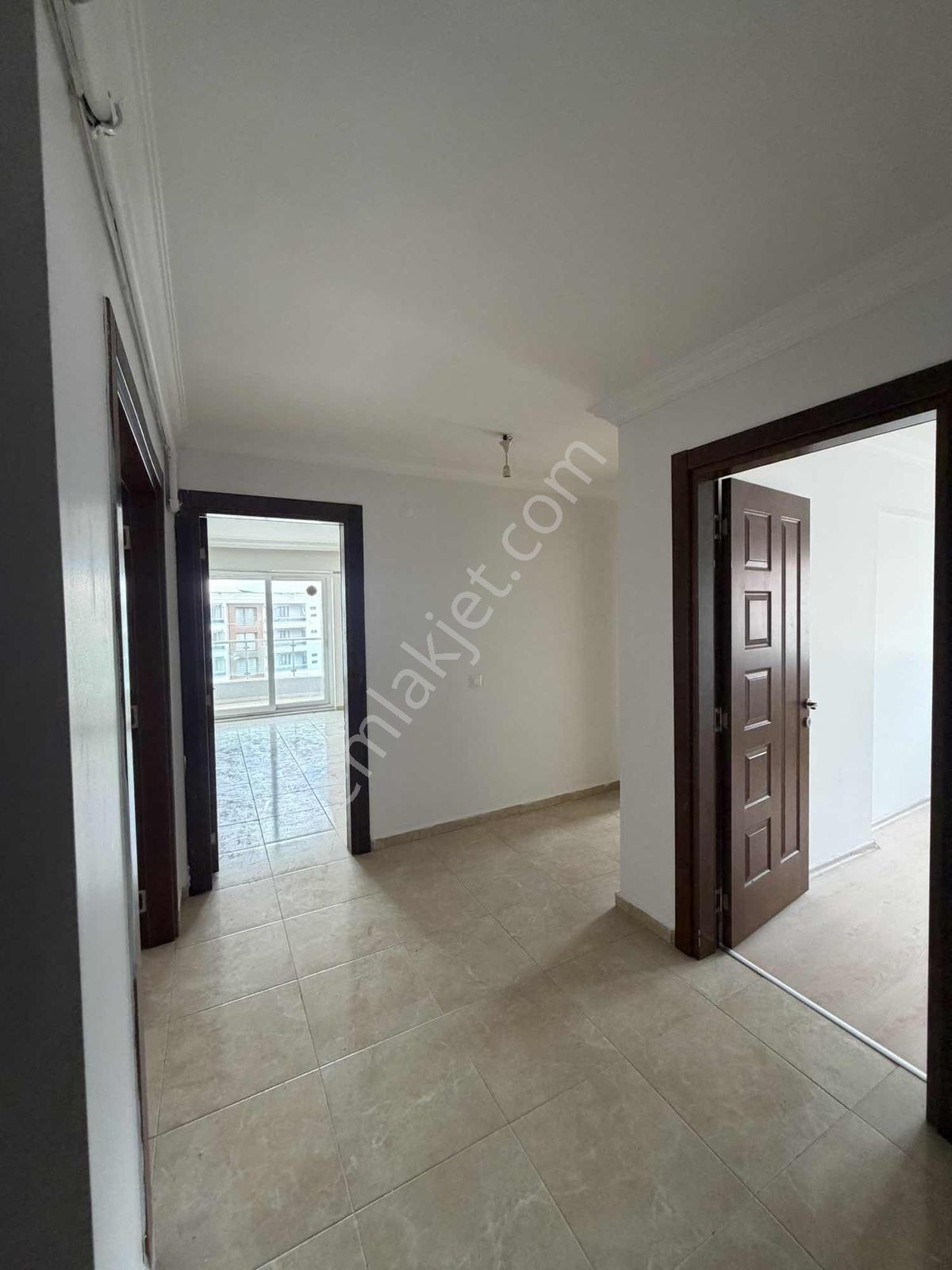 Manisa Yunusemre Cumhuriyet Mah. Kiralık 145 Metre² 3 + 1 Daire - Görsel 6