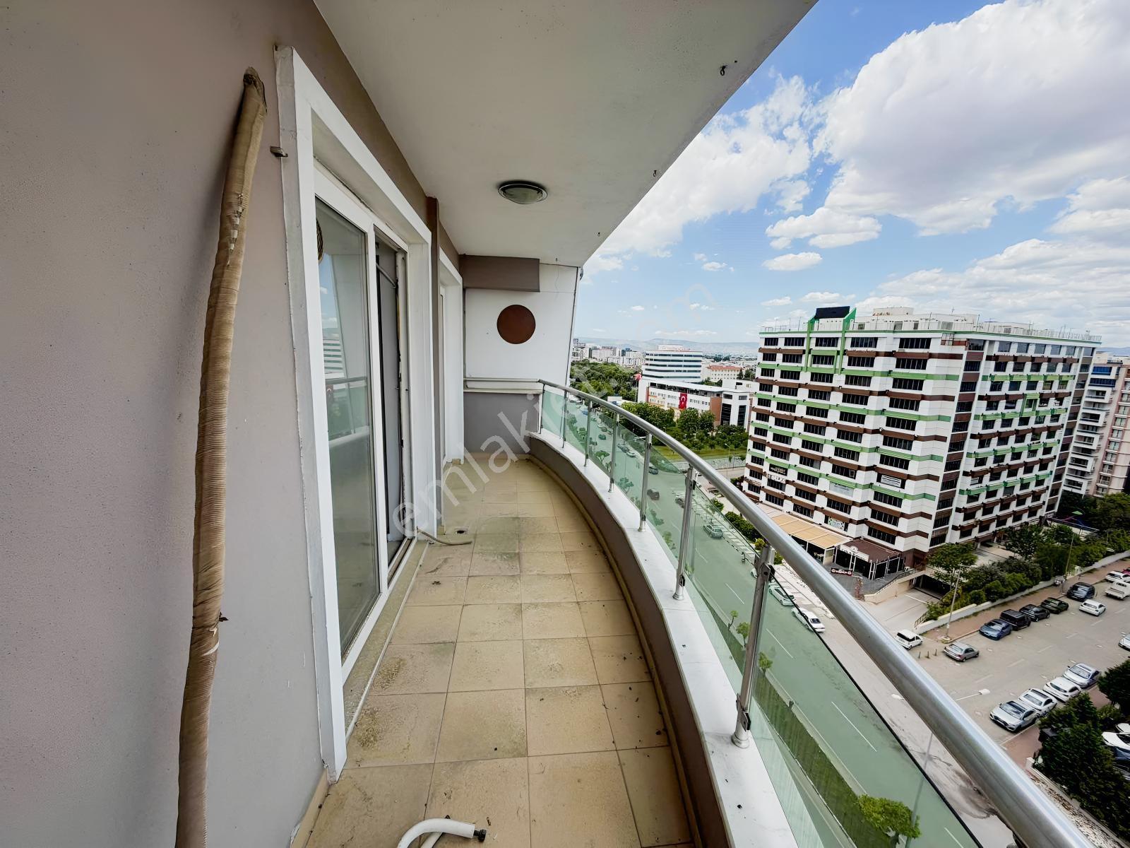 Manisa Yunusemre Cumhuriyet Mah. Kiralık 145 Metre² 3 + 1 Daire - Görsel 21