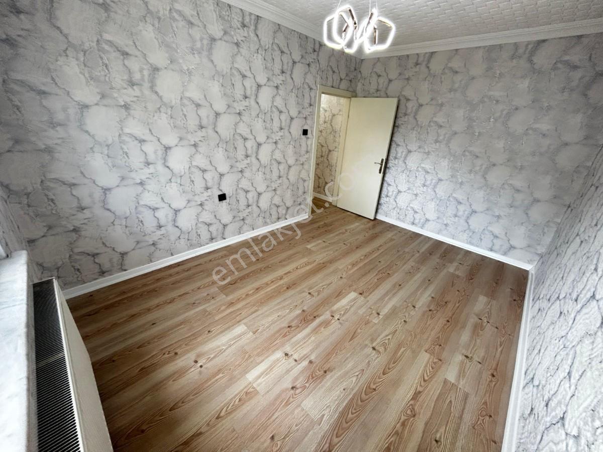Sincan Ahi Evran Mah.3+1 Lüks Yapılı Bagımsız Ara Katta Daire - Görsel 13