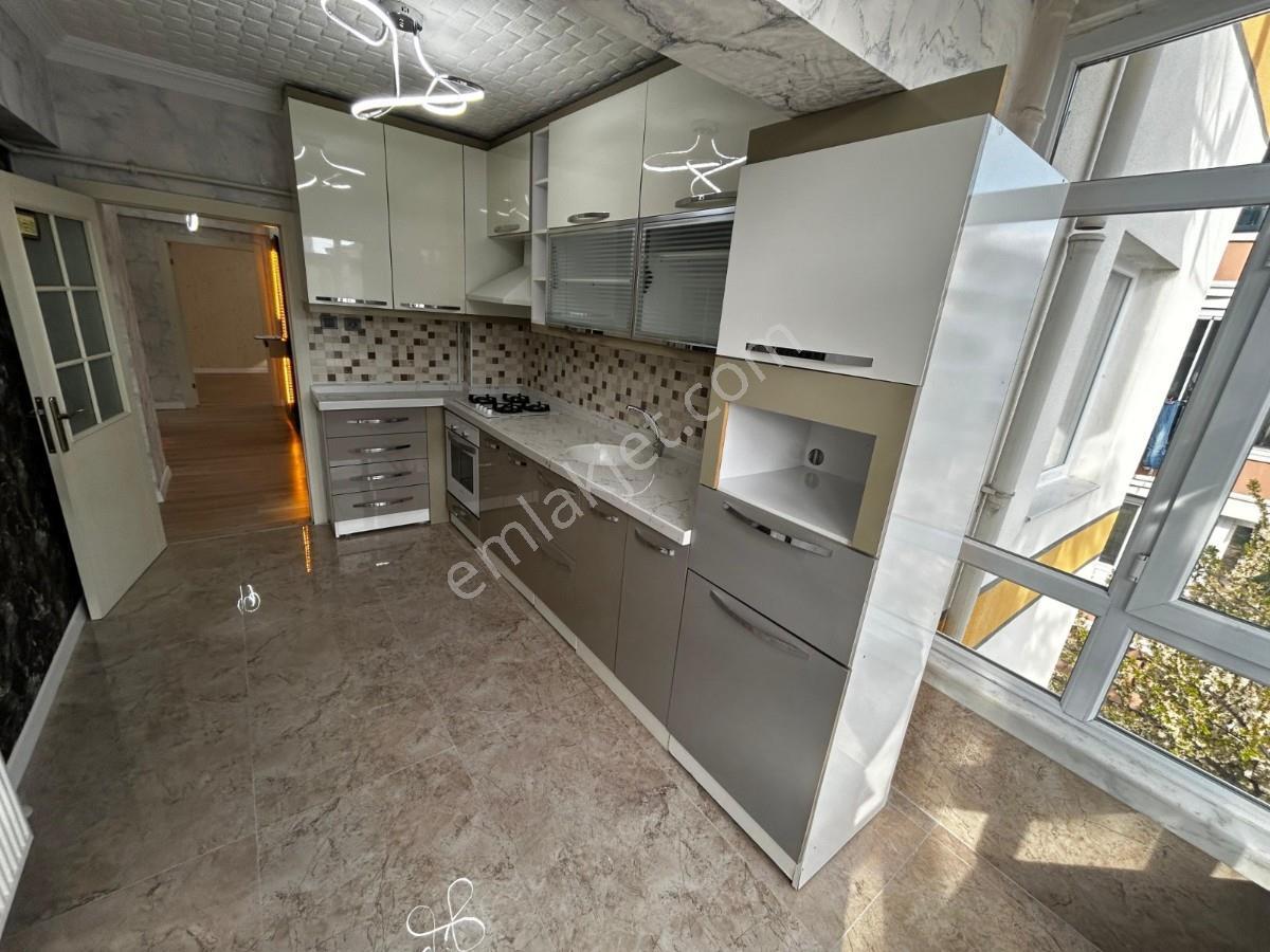 Sincan Ahi Evran Mah.3+1 Lüks Yapılı Bagımsız Ara Katta Daire - Görsel 3