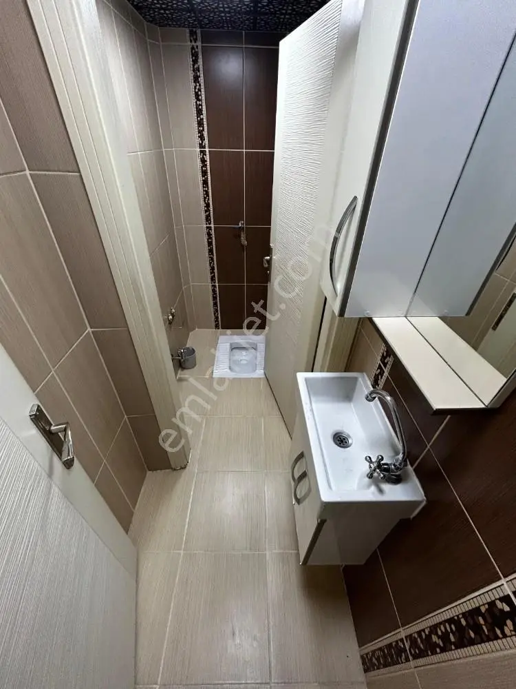 Sincan Ahi Evran Mah.3+1 Lüks Yapılı Bagımsız Ara Katta Daire - Görsel 16
