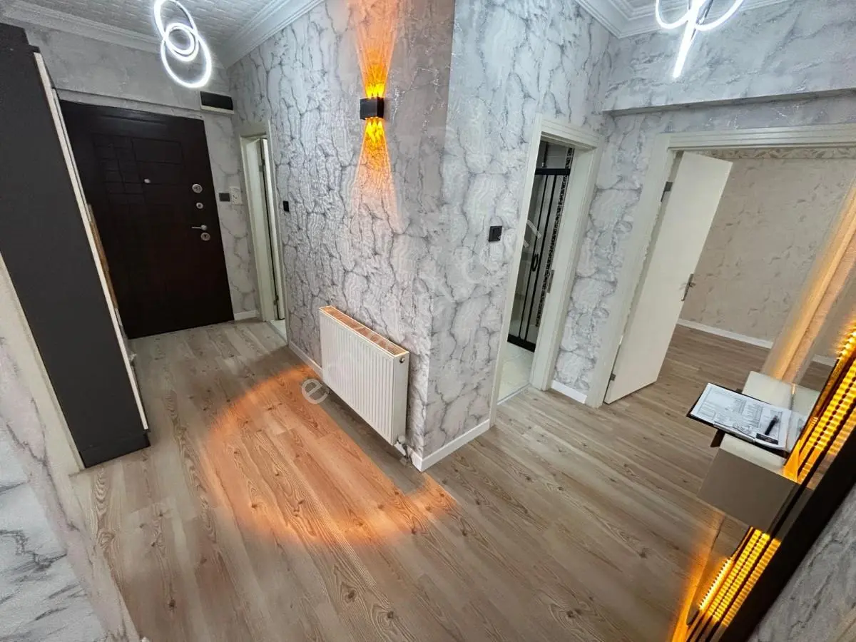Sincan Ahi Evran Mah.3+1 Lüks Yapılı Bagımsız Ara Katta Daire - Görsel 17