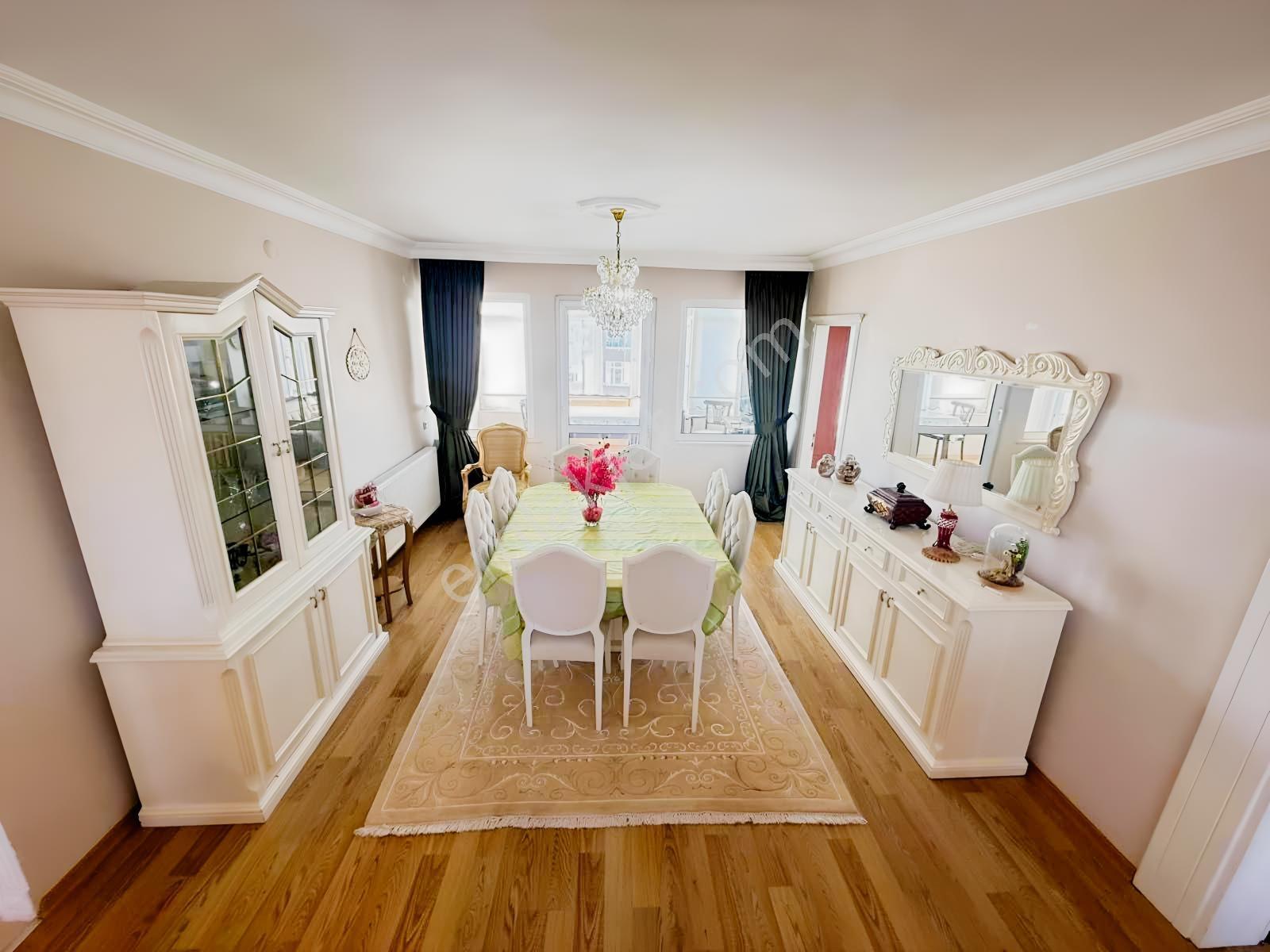 Bahçeşehir Esenkent Te Satılık 136m2 3+1 - Görsel 11