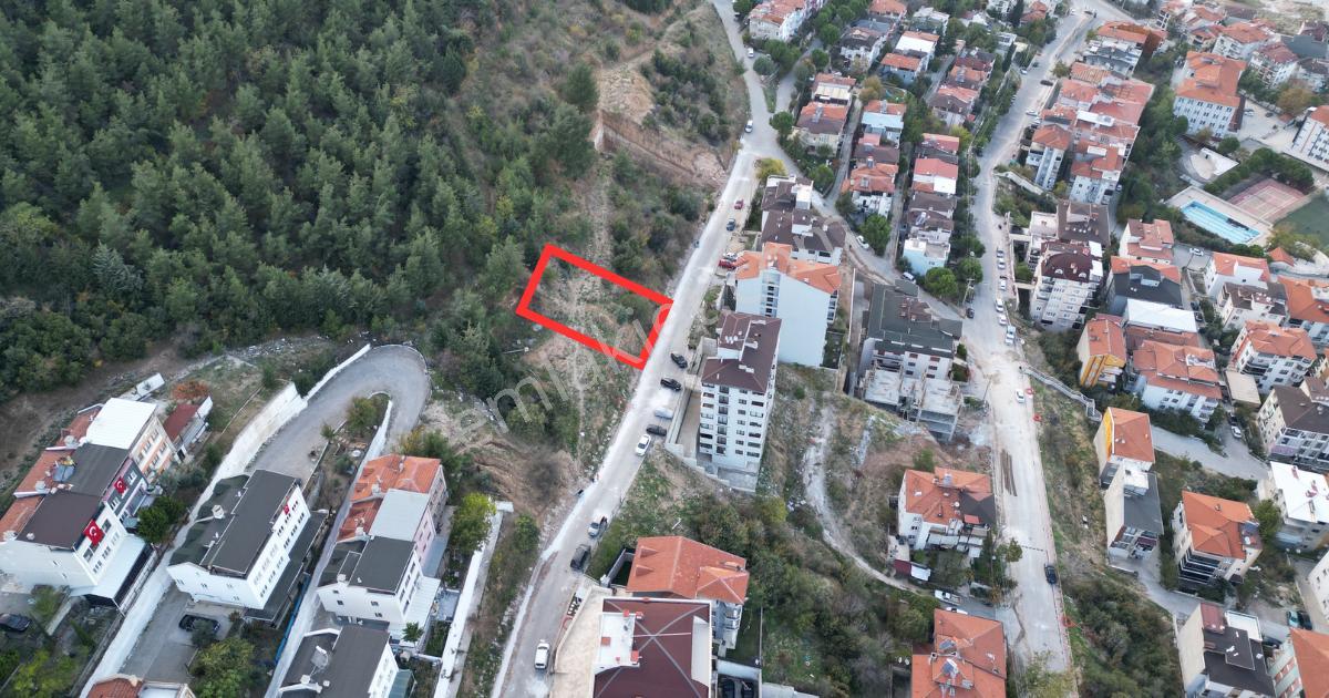 Zeytinköy’de Şehrin Merkezinde Panoramik Manzaralı Müstakil Arsa - Görsel 5