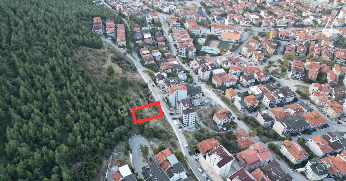 Zeytinköyde Şehrin Merkezinde Panoramik Manzaralı Müstakil Arsa - Görsel 8