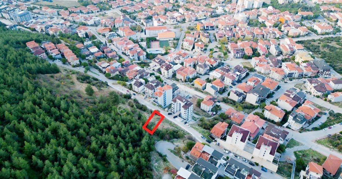 Zeytinköyde Şehrin Merkezinde Panoramik Manzaralı Müstakil Arsa - Görsel 4