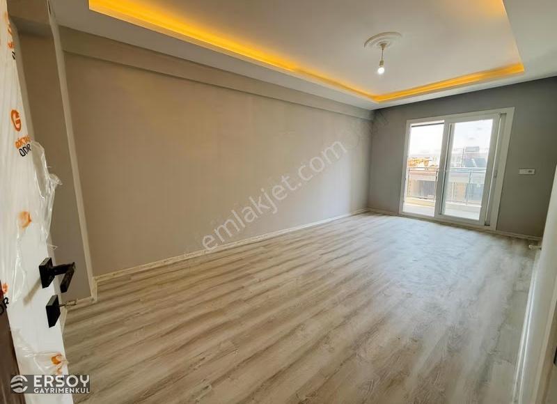 Satılık 2+1 Kapalı Mutfak Kapalı Oto Parklı Geniş Daire - Görsel 3