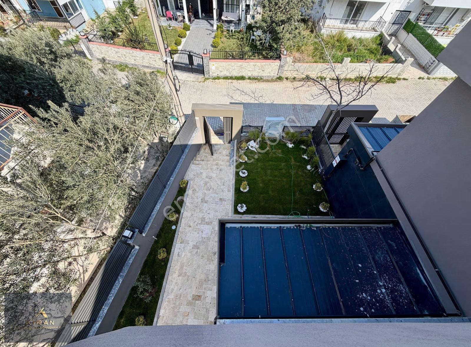 Yenişakran Sayfiye Mah. 3+1 Geniş Bahçeli Denize Komşu Villa - Görsel 2