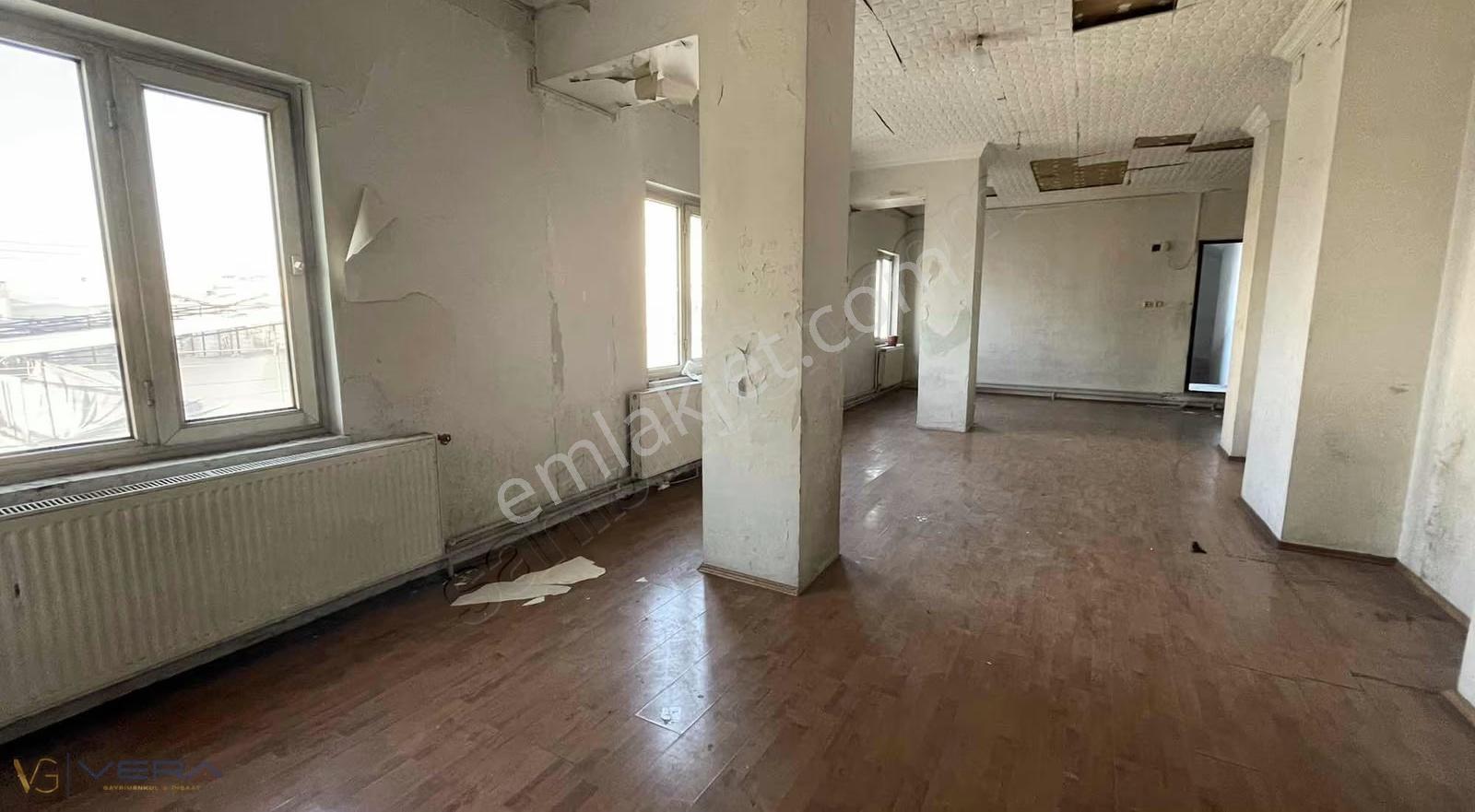 Vera'dan Ünaldıda 1. Kat 900 M2 Kullanımlı İmalathane - Görsel 11