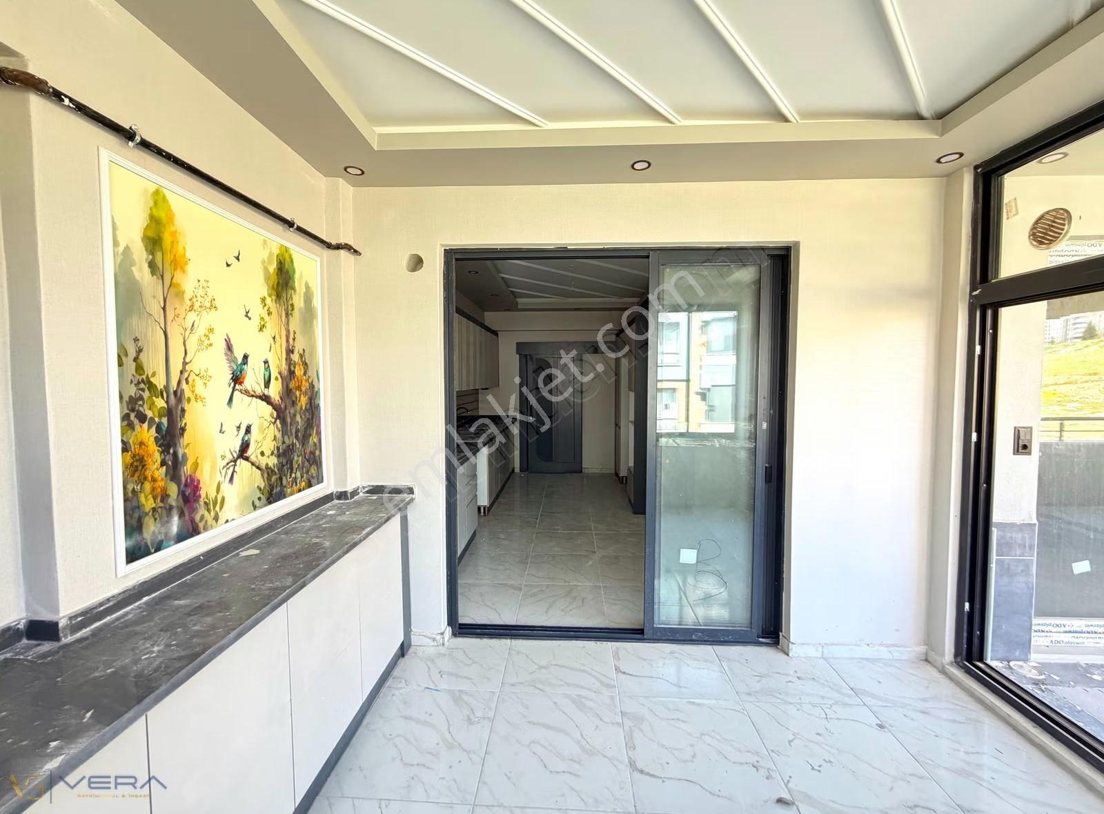 Şahintepede Sıfır, İskanlı 3.5+1 165 M² Net Geniş Daire - Görsel 19