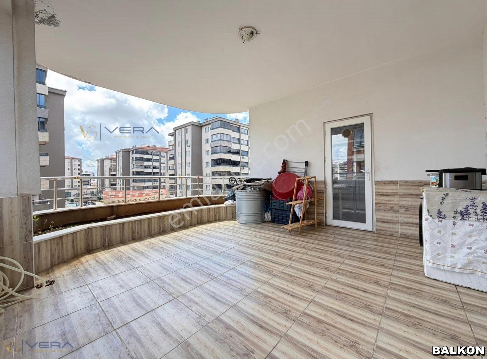 İbn-i Sina'da Yerden Isıtmalı Bakımlı 3.5+1 Satılık Daire - Görsel 22