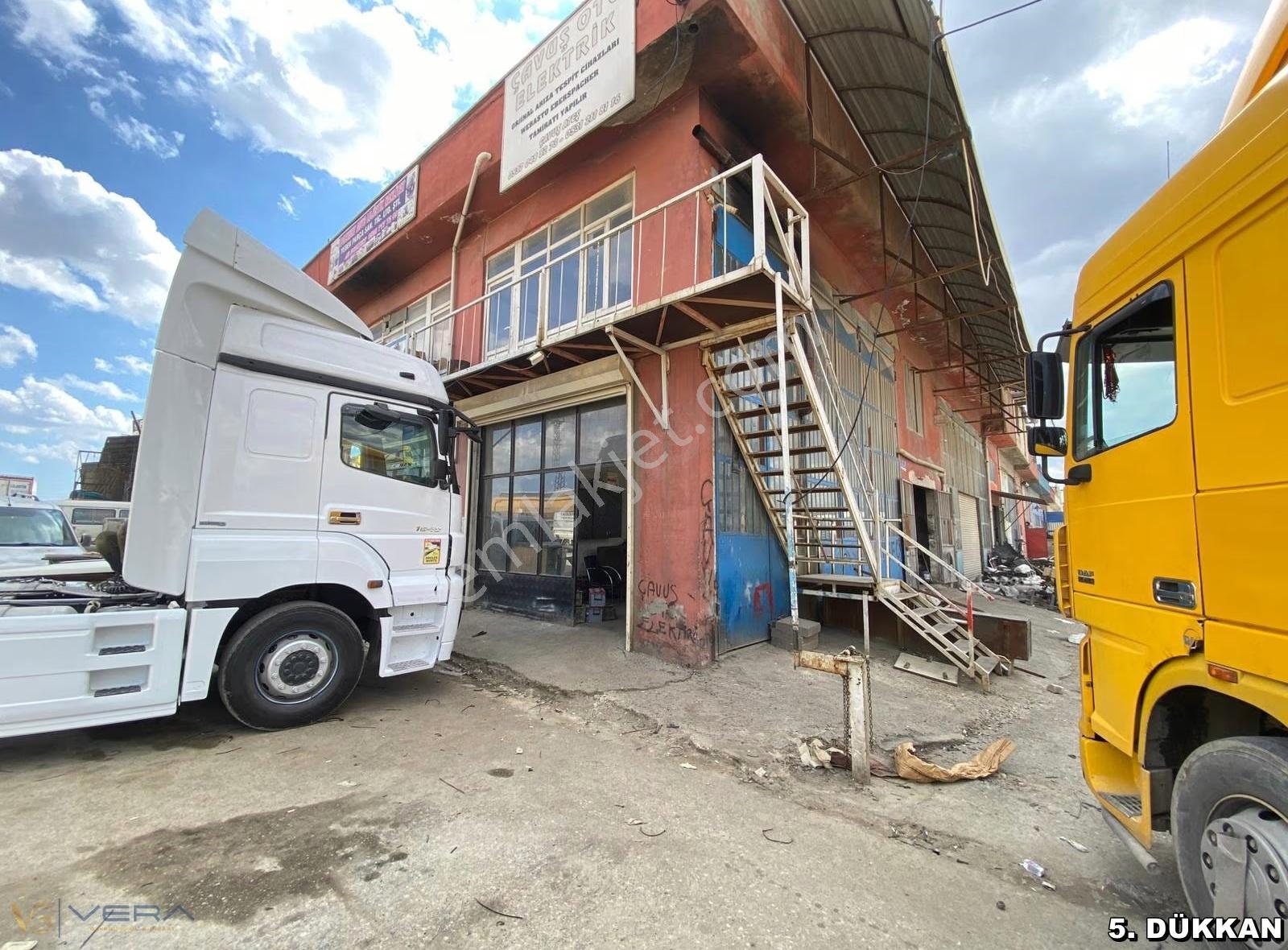 Küsgette Yüksek Kira Getirili Ticari Satılık Dükkanlar - Görsel 3
