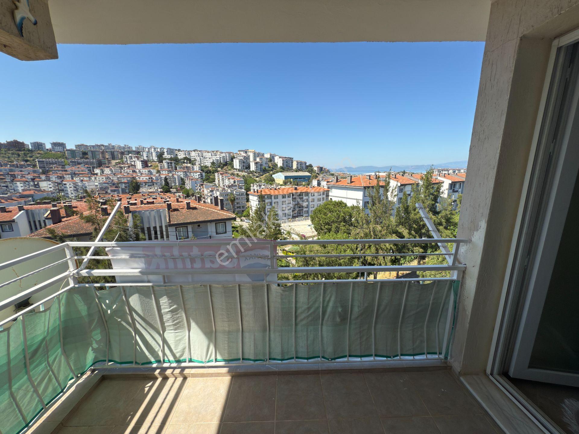 Kuşadası Satılık Bakımlı Denız Manzaralı Doğalgazlı 2+1 - Görsel 14