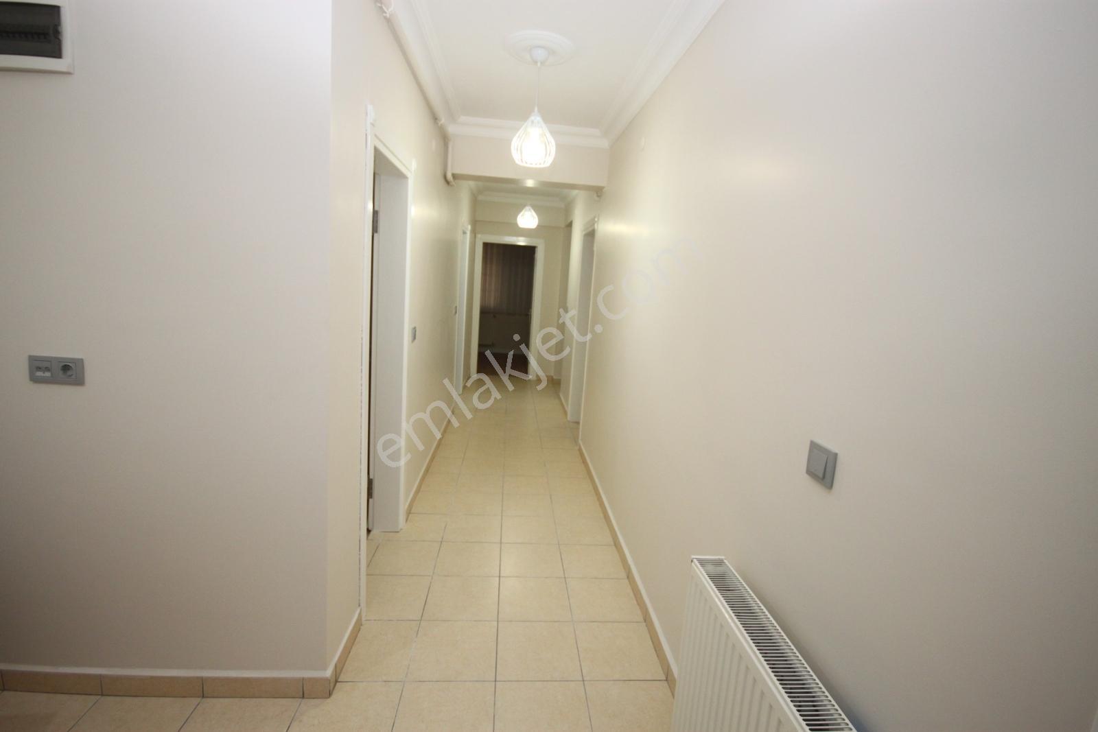 Tuzla Yayla Mahallesinde Site İçinde 2+1 Satılık Daire - Görsel 15