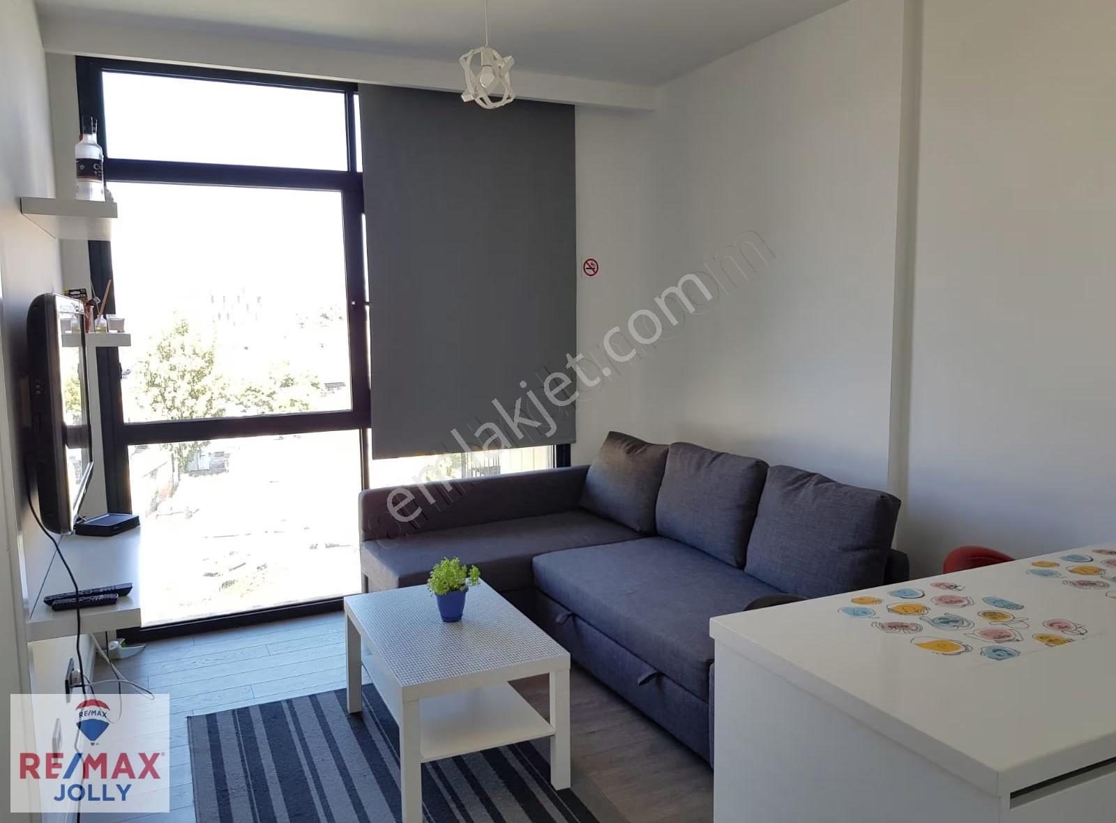 Bornova Folkart Time'da Eşyalı Kiralık 1+1 - Görsel 9
