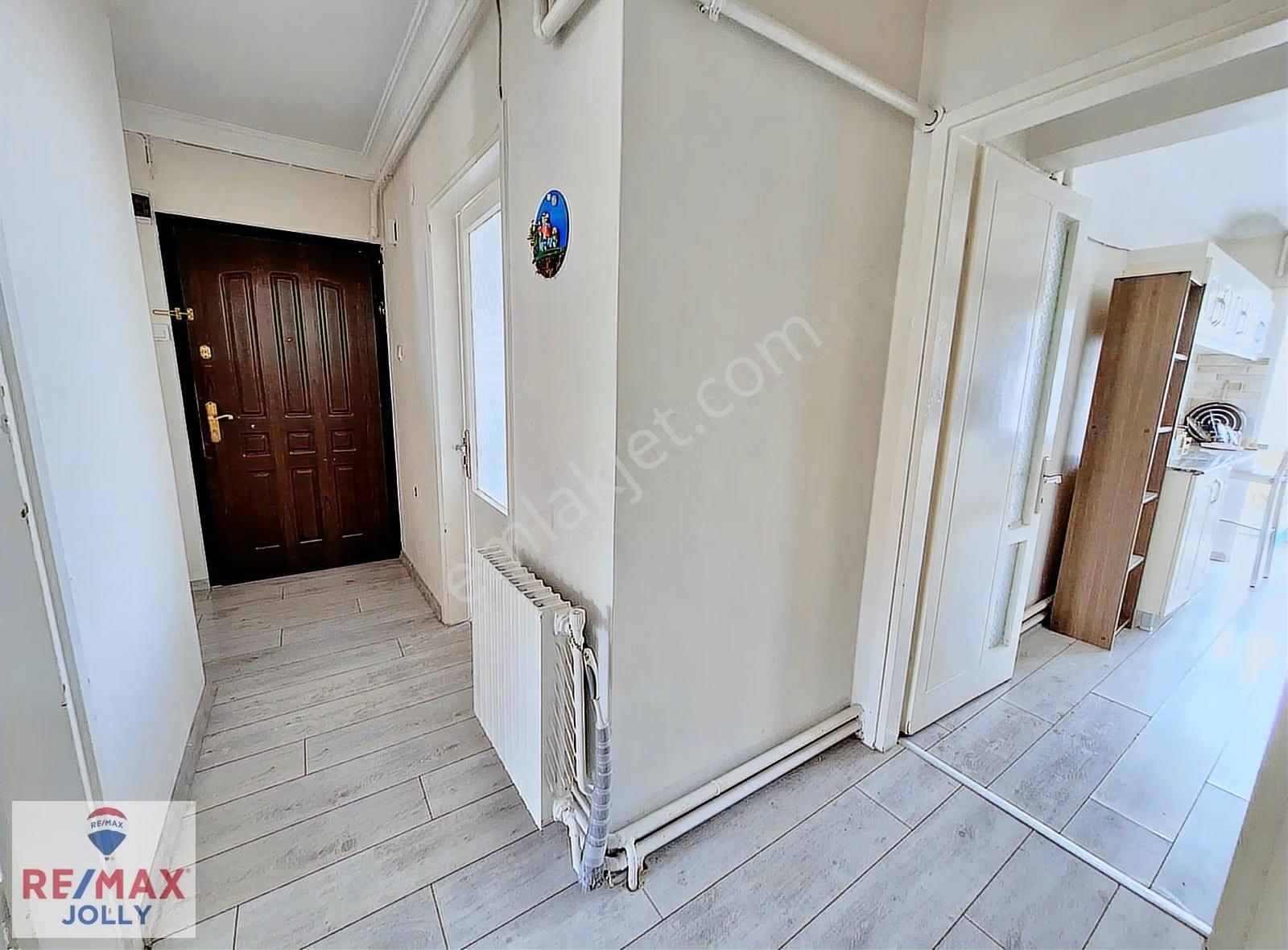 Menderes Mah. Adnan Kahveci Caddesi Satılık 3+1 Daire 135 M² - Görsel 12