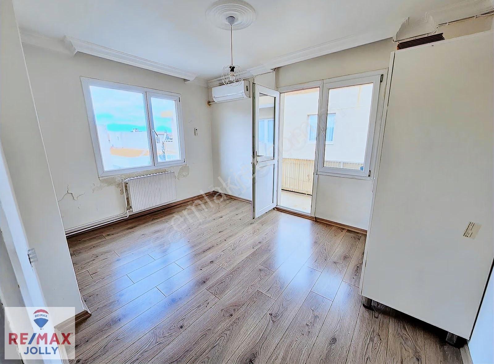 Menderes Mah. Adnan Kahveci Caddesi Satılık 3+1 Daire 135 M² - Görsel 23