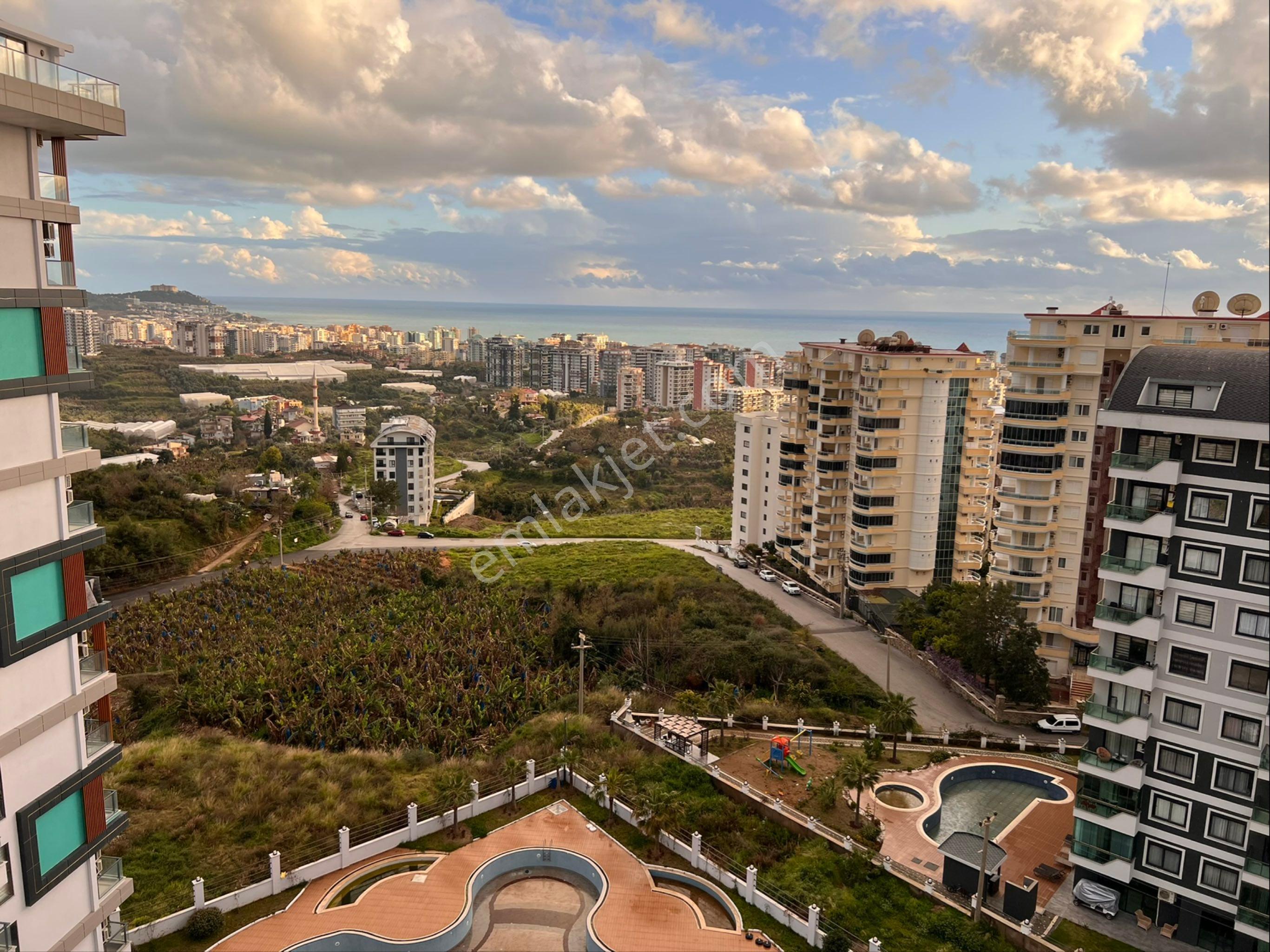 Alanya Mahmutlar Mahallesinde Full Havuz & Deniz Manzaralı Kiralık 1+1 Daire - Görsel 10