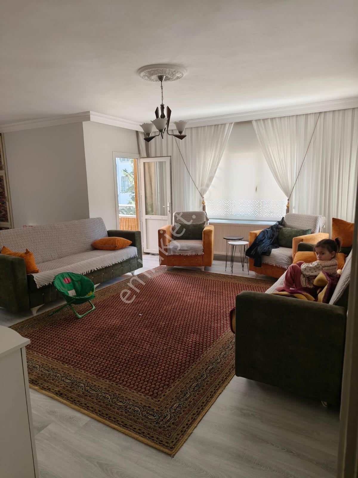 Adana Güzelyalıda Çukurova Devlet Hastanesine Yakın Konumda Eşyalı 3+1 Kiralık Fırsat Daire - Görsel 16