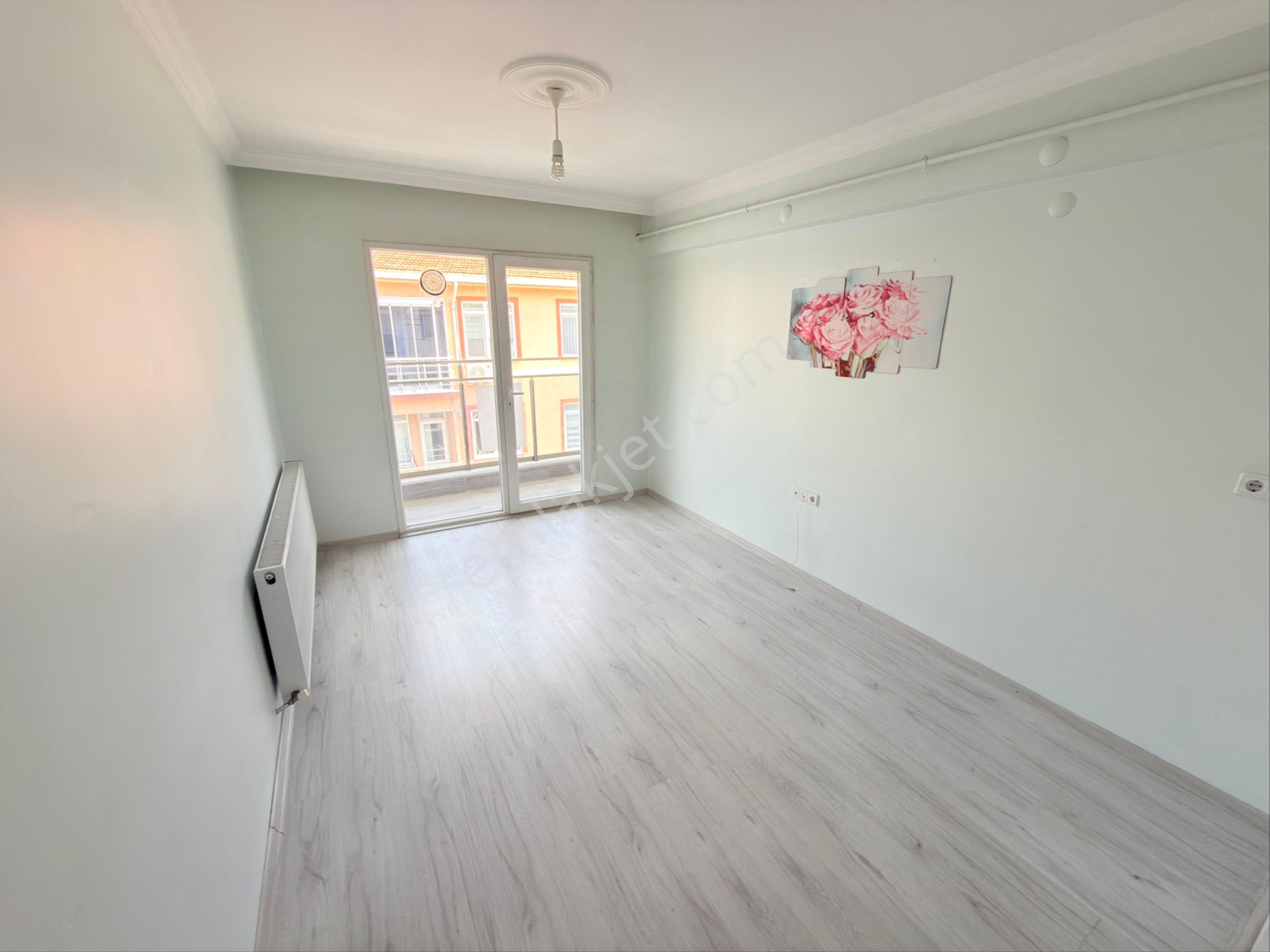 Buçuktepe Su Deposu Yanı Kiralık 1+1 Daire - Görsel 12