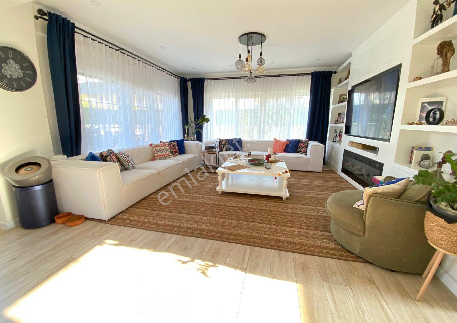 Yürüyüş Yolu Yakını Ultralüx Villa - Görsel 29