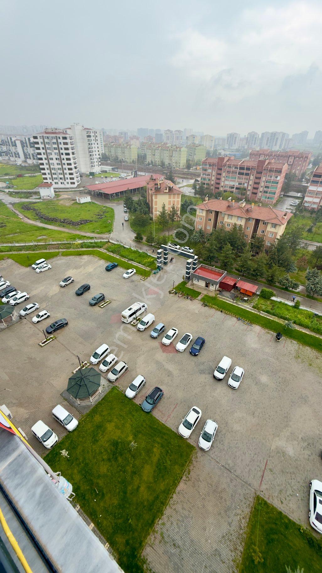 3.5+1 M2 Hobi Bahçeli Merkezi Sistemli Masrafsız Daire - Görsel 31