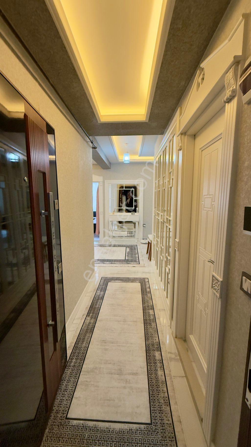 3.5+1 M2 Hobi Bahçeli Merkezi Sistemli Masrafsız Daire